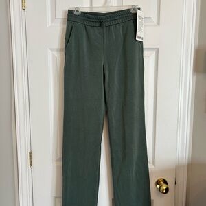 lululemon athletica High rise Soft Stream pant, regular